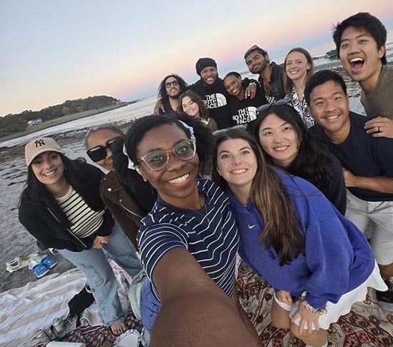 Portmouth Hospital - Family residency program - group photo of current residents